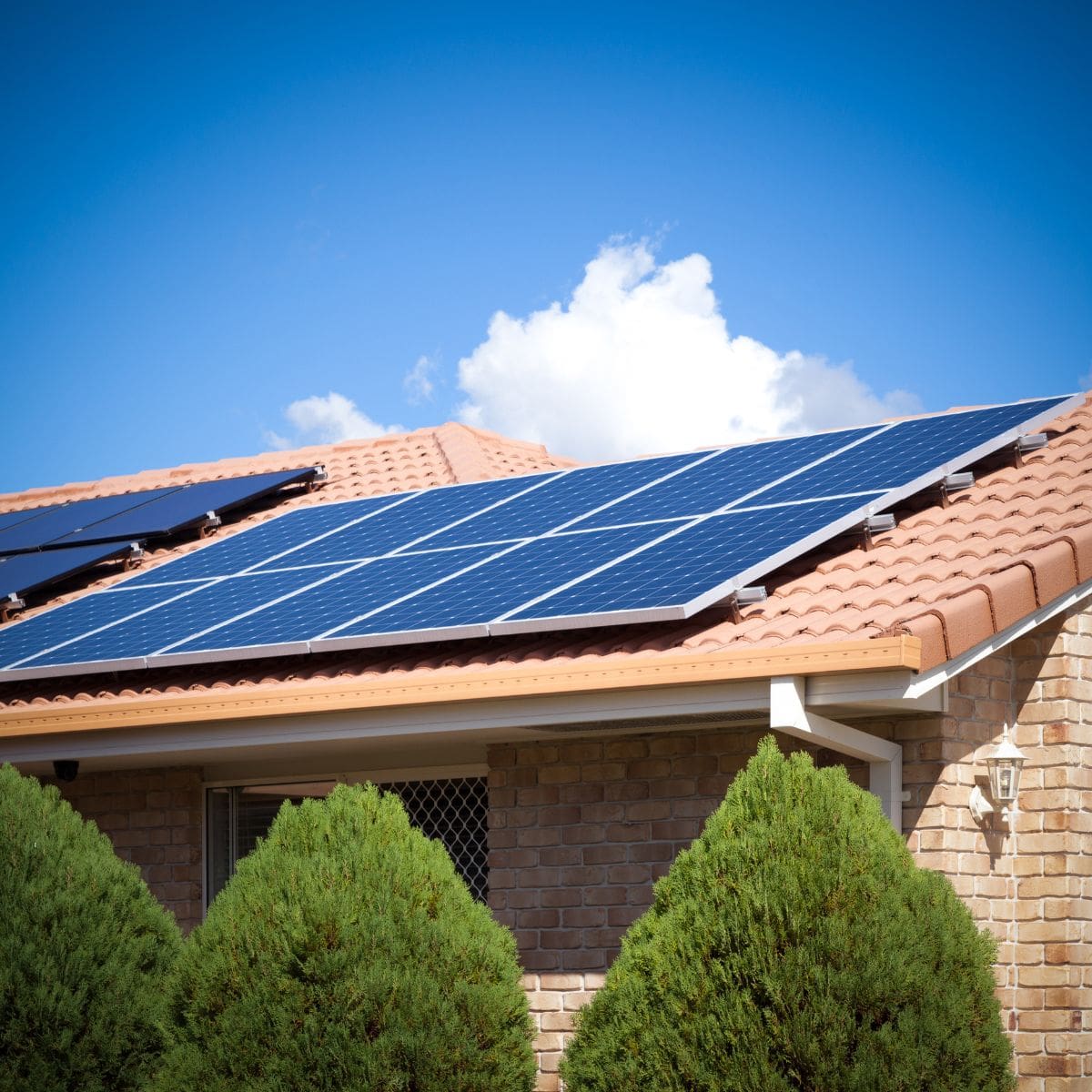 obtenez votre devis gratuit pour l'installation de panneaux photovoltaïques et découvrez comment réduire vos factures d'énergie tout en préservant l'environnement. contactez-nous dès aujourd'hui pour une évaluation personnalisée et des conseils adaptés à votre projet.
