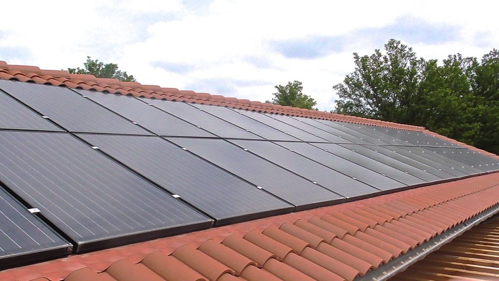 découvrez comment bénéficier des subventions solaires pour financer vos projets d'énergie renouvelable. optimisez vos économies tout en contribuant à la transition écologique grâce à des aides financières adaptées.