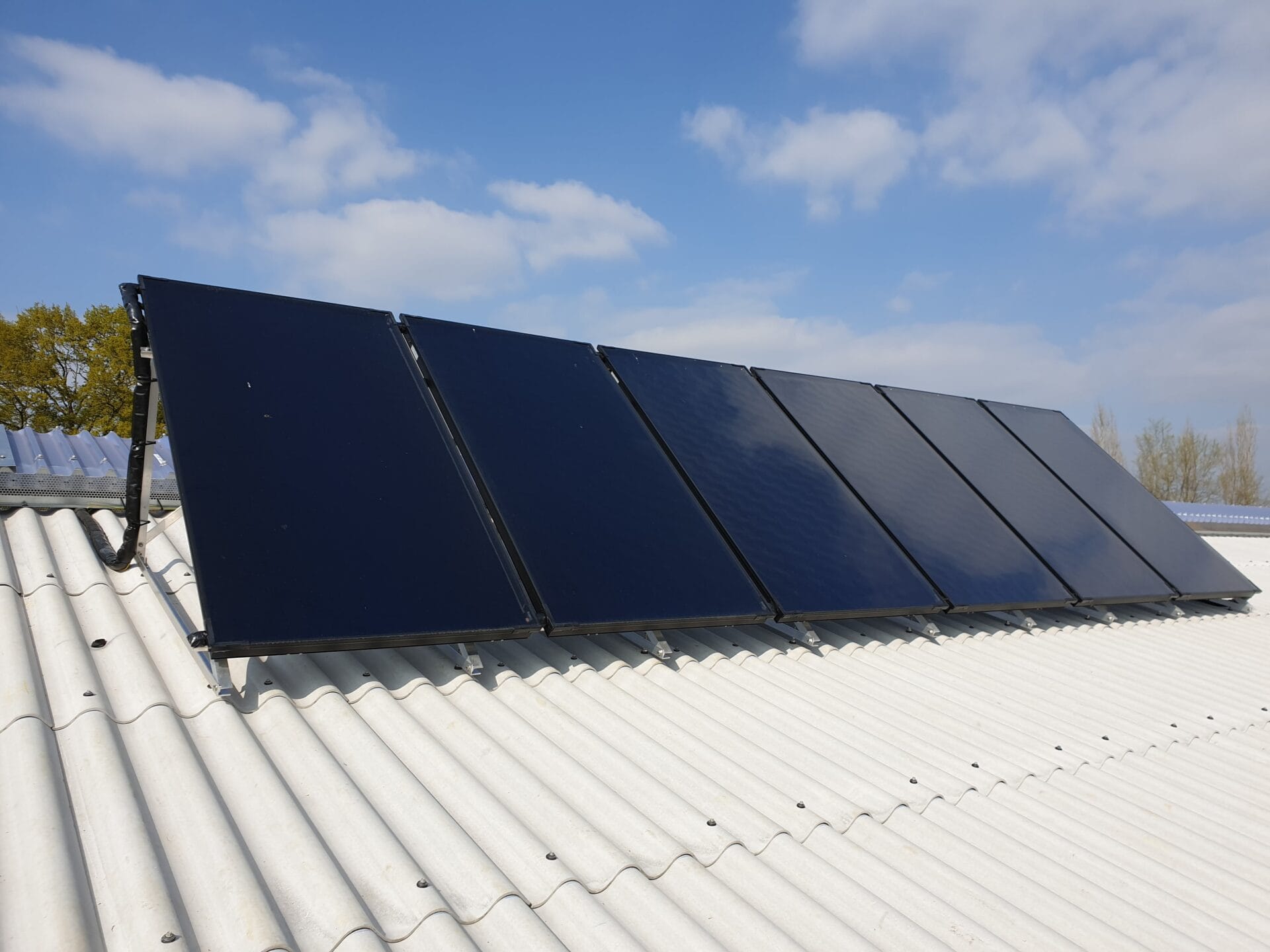 découvrez les solutions innovantes d'héliostecs pour l'énergie solaire en 2023. maximisez votre efficacité énergétique et optez pour un avenir durable grâce à nos technologies avancées et notre expertise en solaire.