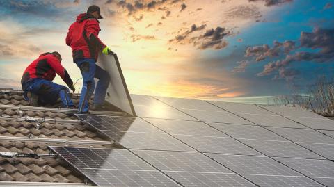 découvrez comment les panneaux solaires peuvent réduire vos factures d'énergie tout en contribuant à une planète plus verte. informez-vous sur les avantages économiques et environnementaux de l'énergie solaire.