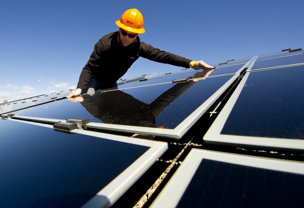 découvrez nos conseils pour l'entretien de panneaux durables, afin d'optimiser leur durée de vie et préserver leur performance. optez pour des pratiques éco-responsables et assurez-vous que vos installations restent efficaces et attrayantes au fil du temps.