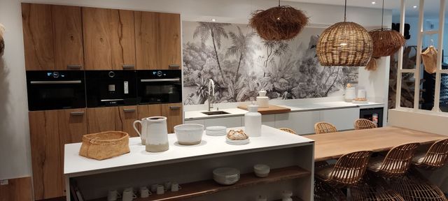 obtenez un devis cuisiniste gratuit pour votre projet de cuisine. comparez les offres et trouvez le professionnel idéal pour réaliser la cuisine de vos rêves. simplifiez vos démarches et bénéficiez des conseils d'experts en aménagement.