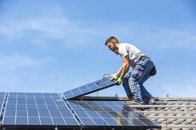 découvrez les avantages de l'investissement photovoltaïque : une solution durable et rentable pour produire votre propre énergie solaire, réduire vos factures et contribuer à la transition énergétique.