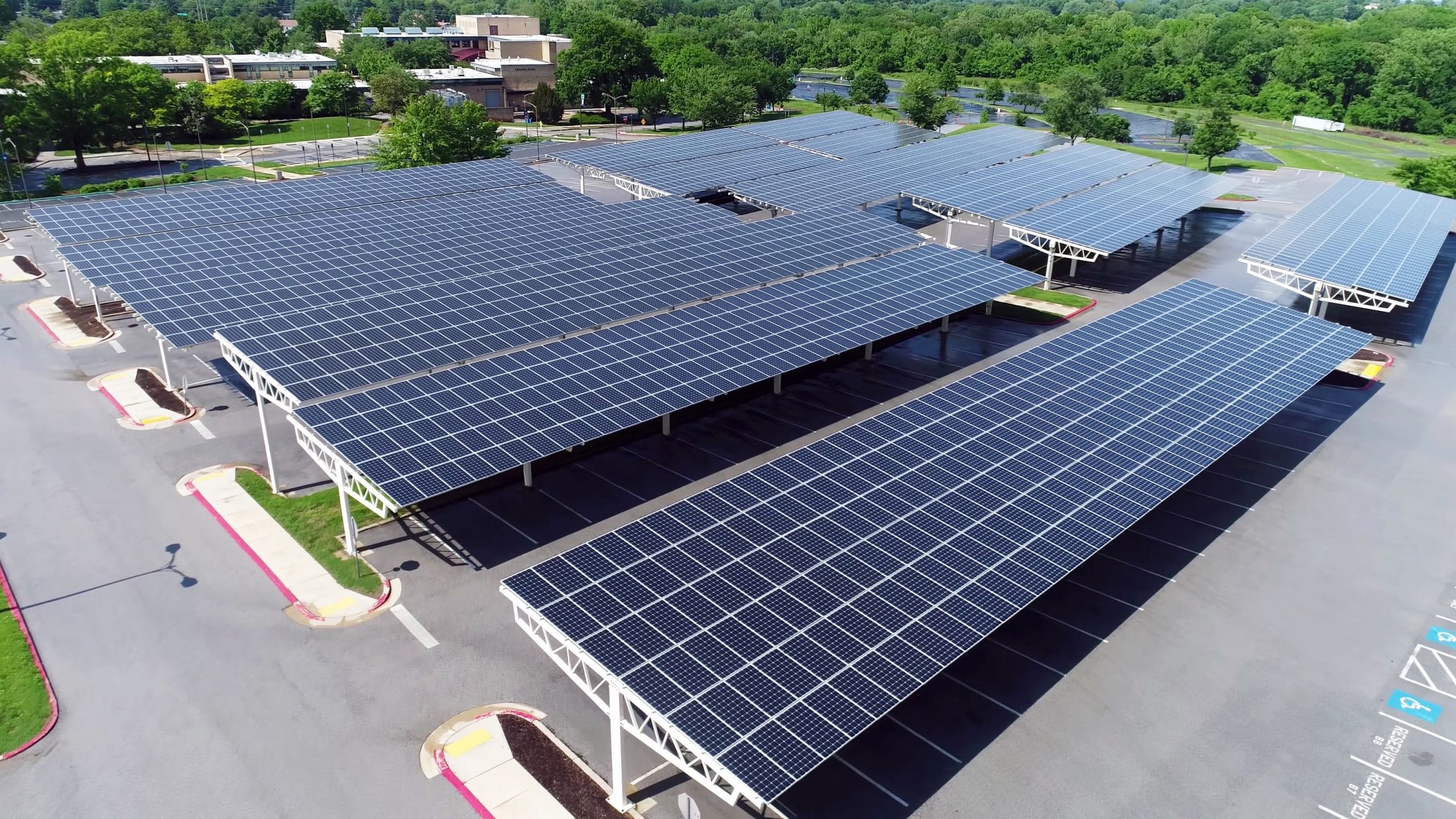 découvrez comment élaborer une stratégie marketing efficace pour promouvoir vos solutions solaires. optimisez votre visibilité, ciblez vos clients idéaux et maximisez votre impact grâce à des techniques innovantes dans le secteur de l'énergie renouvelable.