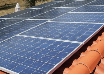 découvrez comment choisir le meilleur devis pour vos panneaux solaires. comparez les offres, évaluez les coûts et les avantages pour optimiser votre investissement dans l'énergie solaire.
