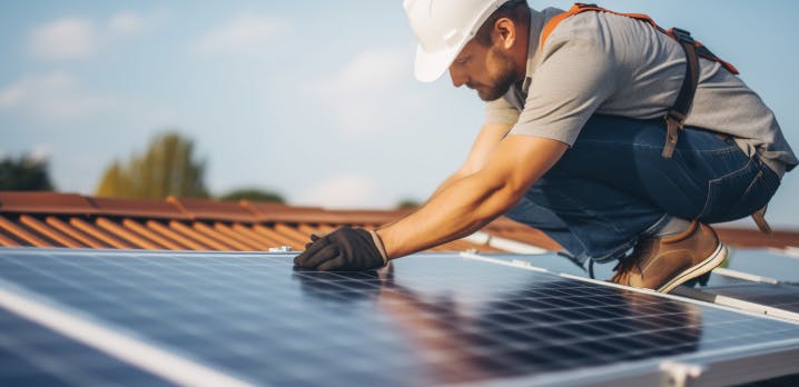 découvrez les opportunités et tendances des marchés de panneaux solaires en france. informez-vous sur les innovations, les acteurs clés et les défis de l'industrie solaire pour optimiser votre investissement et contribuer à une énergie durable.