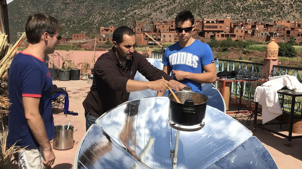 découvrez comment le solaire rural durable transforme les communautés en offrant des solutions énergétiques renouvelables, accessibles et respectueuses de l'environnement, tout en favorisant l'autonomie et le développement local.