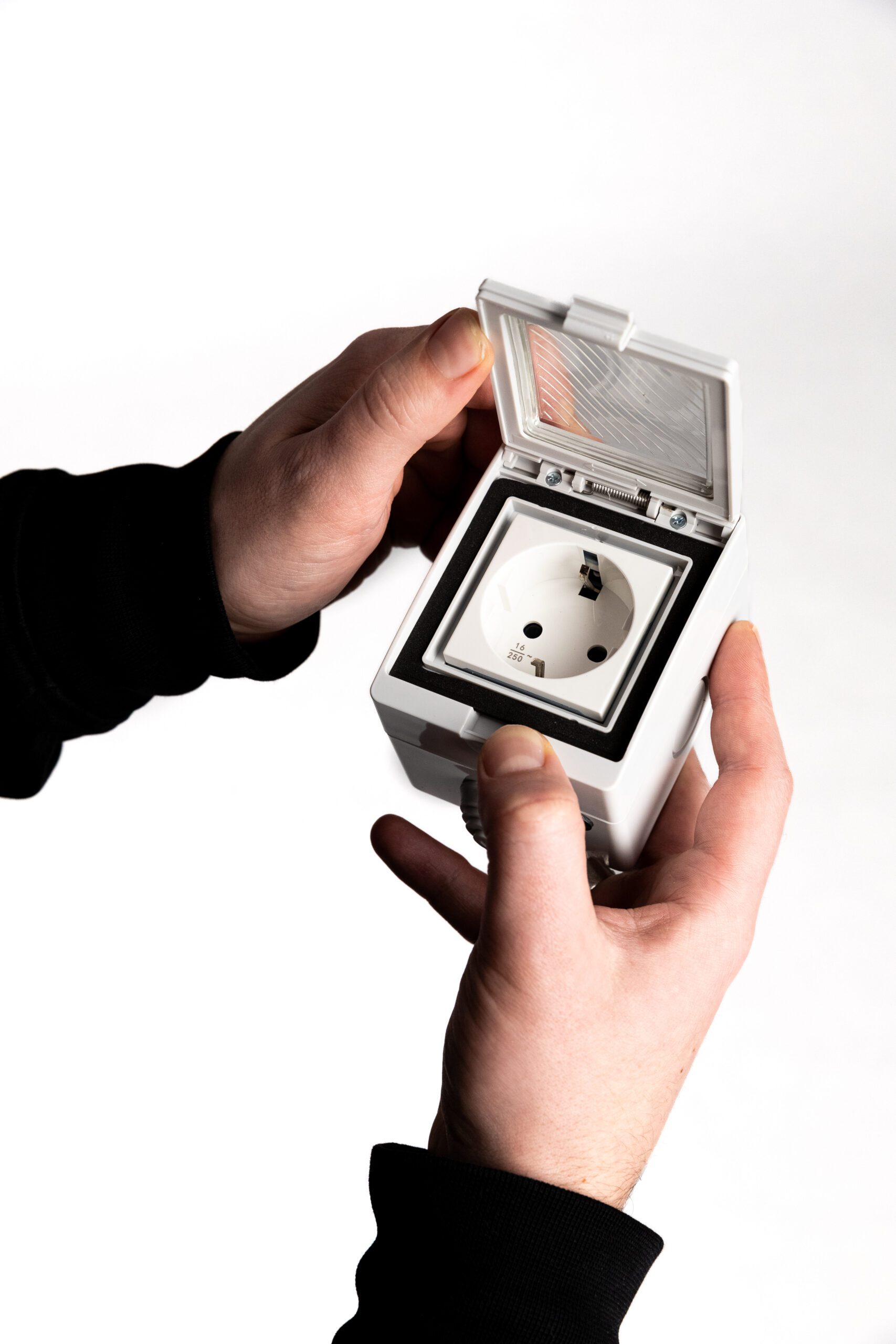 découvrez notre sélection d'accessoires photovoltaïques pour optimiser votre installation solaire. profitez de solutions innovantes et durables pour maximiser l'efficacité de votre système énergétique tout en contribuant à la protection de l'environnement.