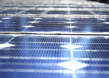 découvrez les avantages d'obtenir un devis pour l'installation de panneaux solaires. comparez les offres, bénéficiez d'économies sur vos factures d'électricité et participez à la transition énergétique tout en valorisant votre habitat.