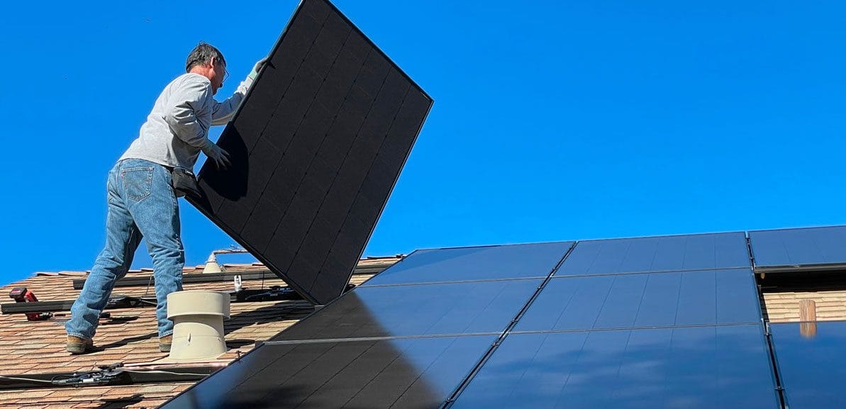 découvrez tout ce qu'il faut savoir sur le coût d'installation des panneaux photovoltaïques. informez-vous sur les prix, les aides financières disponibles et les facteurs influençant le budget pour une transition énergétique réussie.