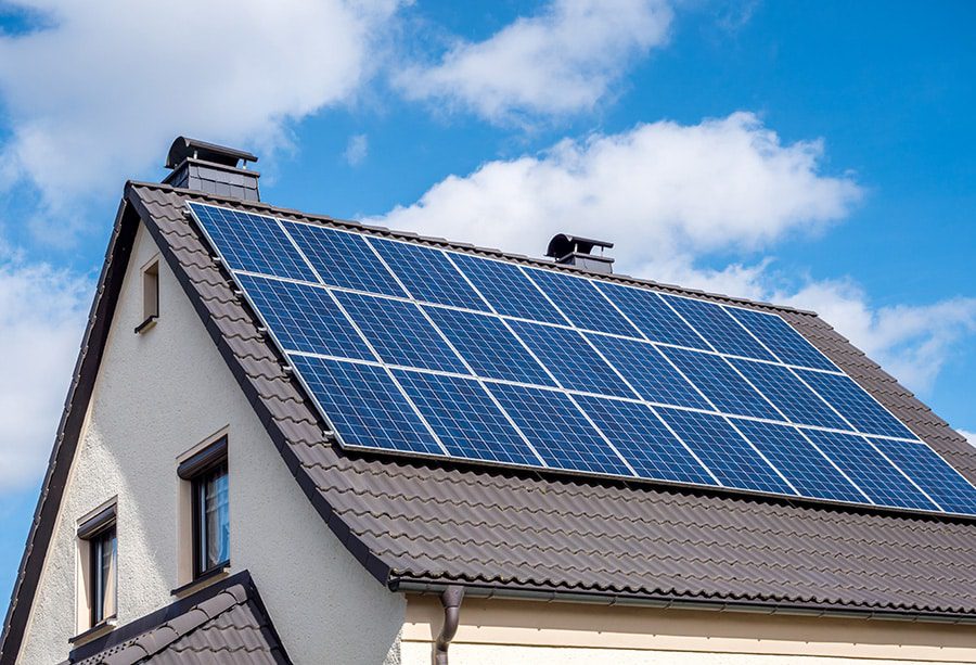 obtenez votre devis personnalisé pour l'installation de panneaux solaires. comparez les offres des artisans spécialisés et faites le choix qui convient le mieux à votre projet énergétique. faites des économies sur votre facture d'électricité tout en préservant l'environnement.