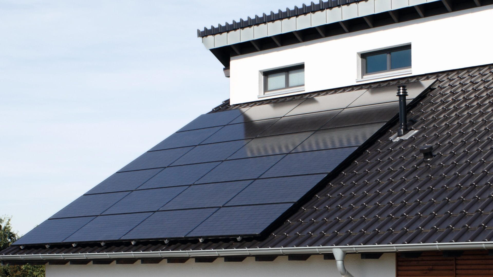 obtenez votre devis personnalisé pour l'installation de panneaux photovoltaïques et découvrez combien vous pourriez économiser sur votre facture d'électricité tout en contribuant à la protection de l'environnement.