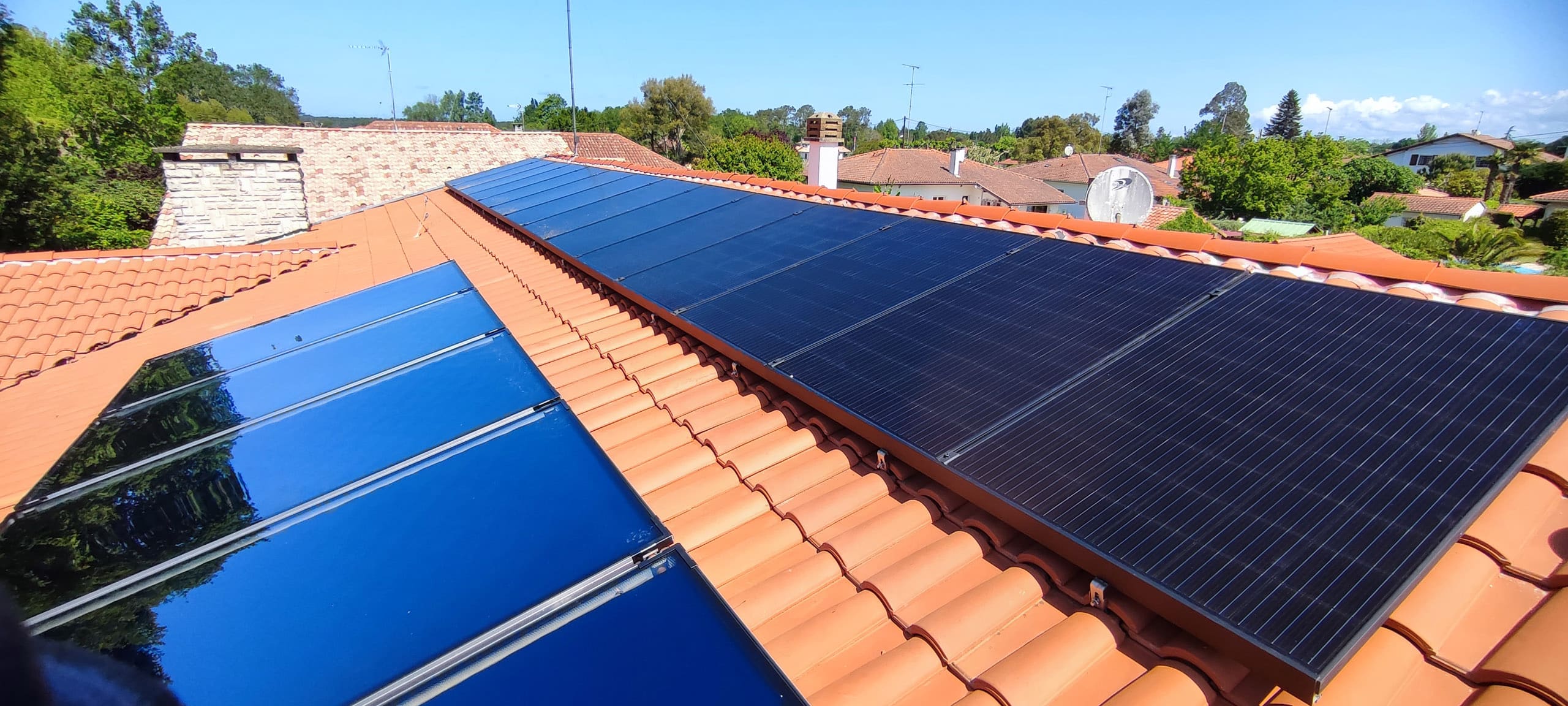 découvrez comment les panneaux photovoltaïques peuvent générer des économies significatives sur vos factures d'énergie. informez-vous sur les avantages financiers, les aides disponibles et l'impact positif sur l'environnement grâce à l'énergie solaire.