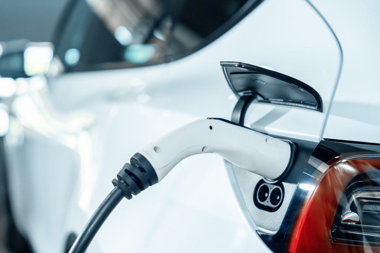 découvrez comment l'électrification des entreprises peut transformer votre activité en réduisant les coûts énergétiques et en améliorant votre empreinte environnementale. explorez des solutions innovantes et durables pour une gestion optimisée de l'énergie.