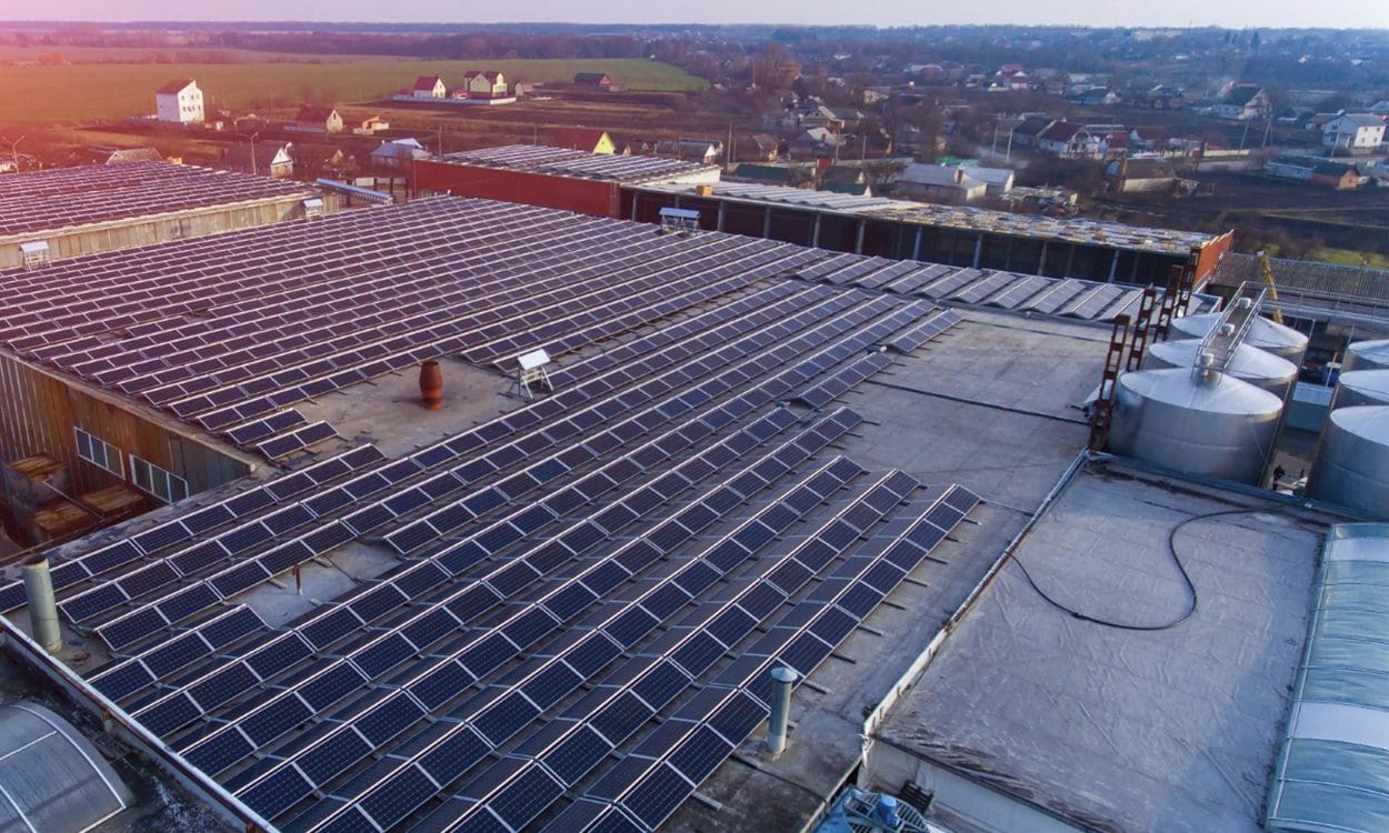 découvrez le processus de fabrication des panneaux solaires, de la sélection des matériaux à l'assemblage final. apprenez comment ces technologies durables contribuent à la transition énergétique et à la réduction de l'empreinte carbone.