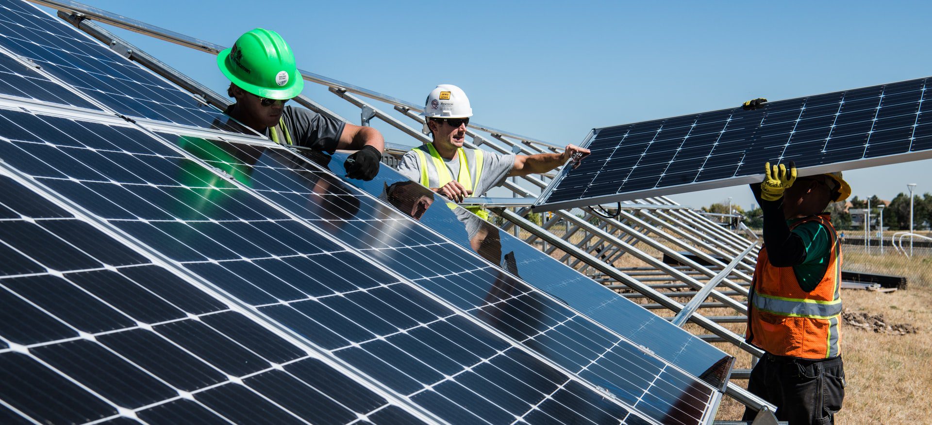 découvrez comment le financement solaire pour les entreprises peut réduire vos coûts énergétiques tout en soutenant une transition vers des énergies renouvelables. profitez d'options flexibles et d'accompagnement sur mesure pour maximiser votre investissement durable.