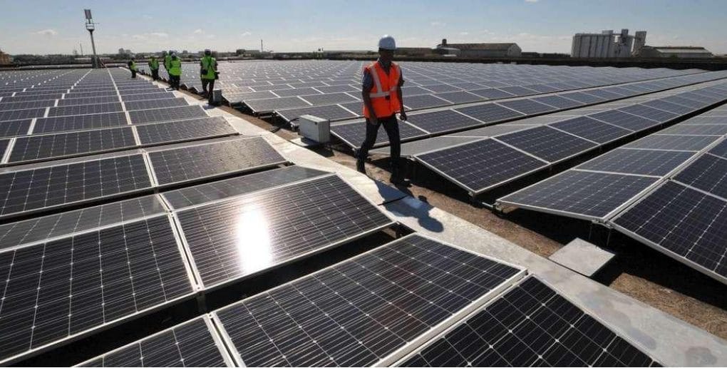 découvrez les dernières avancées en matière d'innovation solaire, des technologies de pointe qui transforment l'énergie renouvelable. explorez comment ces solutions durables peuvent réduire votre empreinte carbone tout en offrant des alternatives énergétiques efficaces et accessibles.