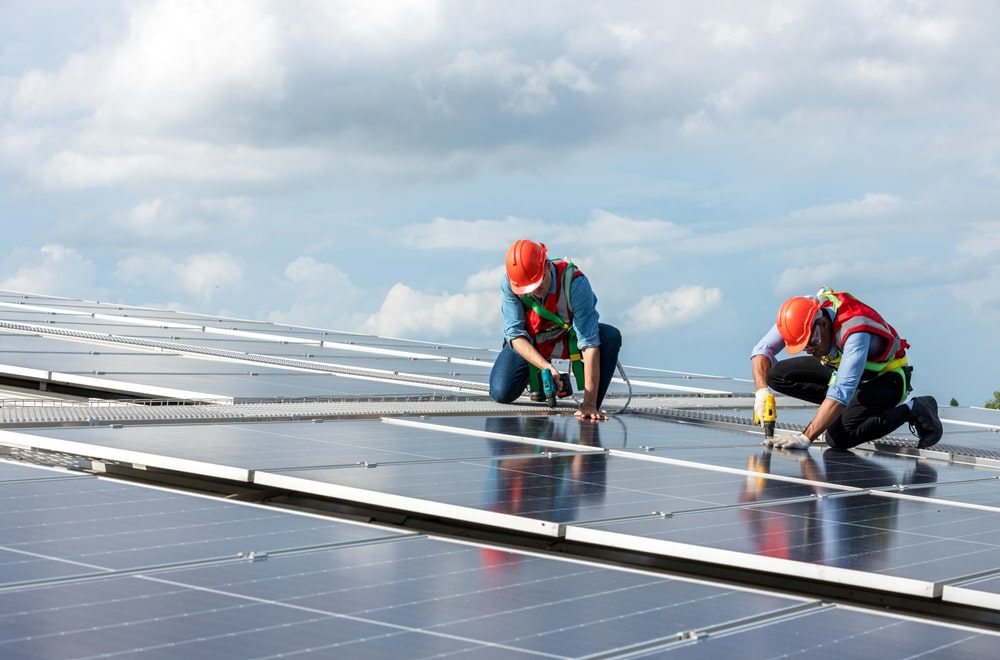 découvrez les normes photovoltaïques essentielles pour garantir l'efficacité et la sécurité de vos installations solaires. informez-vous sur les réglementations, les standards de qualité et les meilleures pratiques pour optimiser la performance de vos systèmes photovoltaïques.