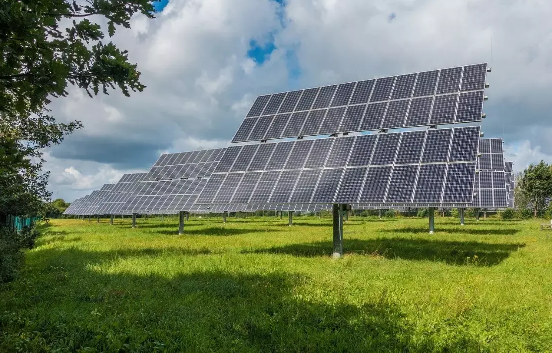 découvrez comment optimiser votre investissement solaire grâce à des stratégies efficaces et des conseils d'experts. maximisez votre retour sur investissement tout en contribuant à la transition énergétique.