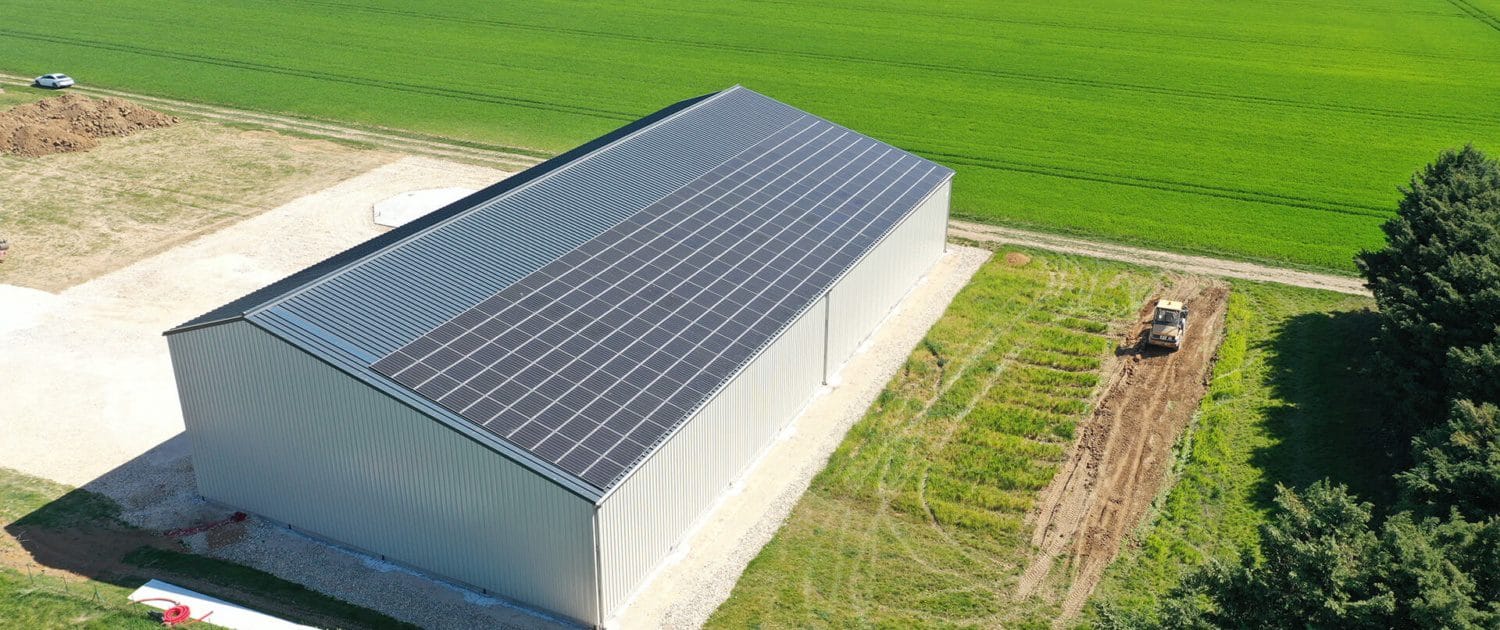 découvrez comment obtenir des panneaux solaires gratuits et réduire vos factures d'énergie. profitez des aides et subventions disponibles pour passer à l'énergie renouvelable sans frais initiaux.