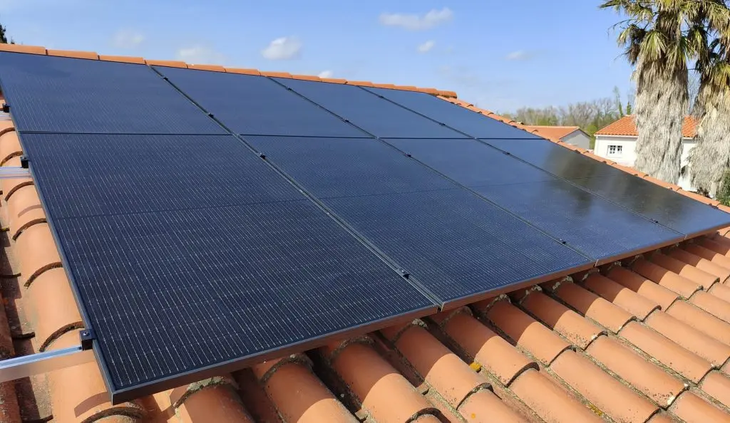 découvrez comment bénéficier de panneaux photovoltaïques à 1 euro, une solution économique et écologique pour produire votre propre électricité. ne manquez pas cette opportunité d'investir dans l'énergie solaire tout en réduisant vos factures.
