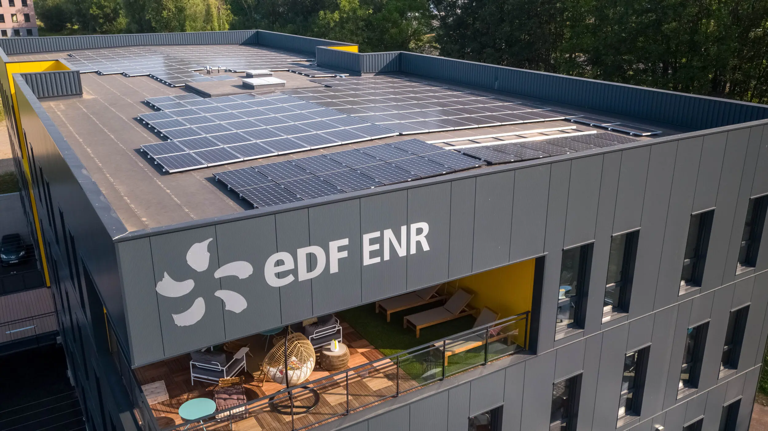 découvrez comment bénéficier de panneaux solaires edf gratuits pour réduire vos factures d'électricité et contribuer à la transition énergétique. profitez de cette opportunité pour produire votre propre énergie renouvelable et faire des économies tout en préservant l'environnement.