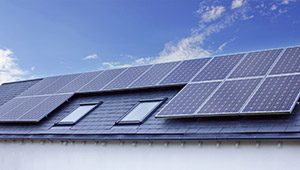 découvrez notre guide complet sur les prix photovoltaïques en france. comparez les coûts d'installation, les aides disponibles et les avantages à long terme des systèmes solaires pour optimiser votre investissement énergétique.