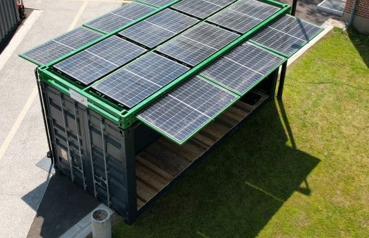 découvrez notre gamme de produits solaires innovants, alliant technologie de pointe et respect de l'environnement. profitez d'énergies renouvelables pour un avenir durable et écoresponsable.