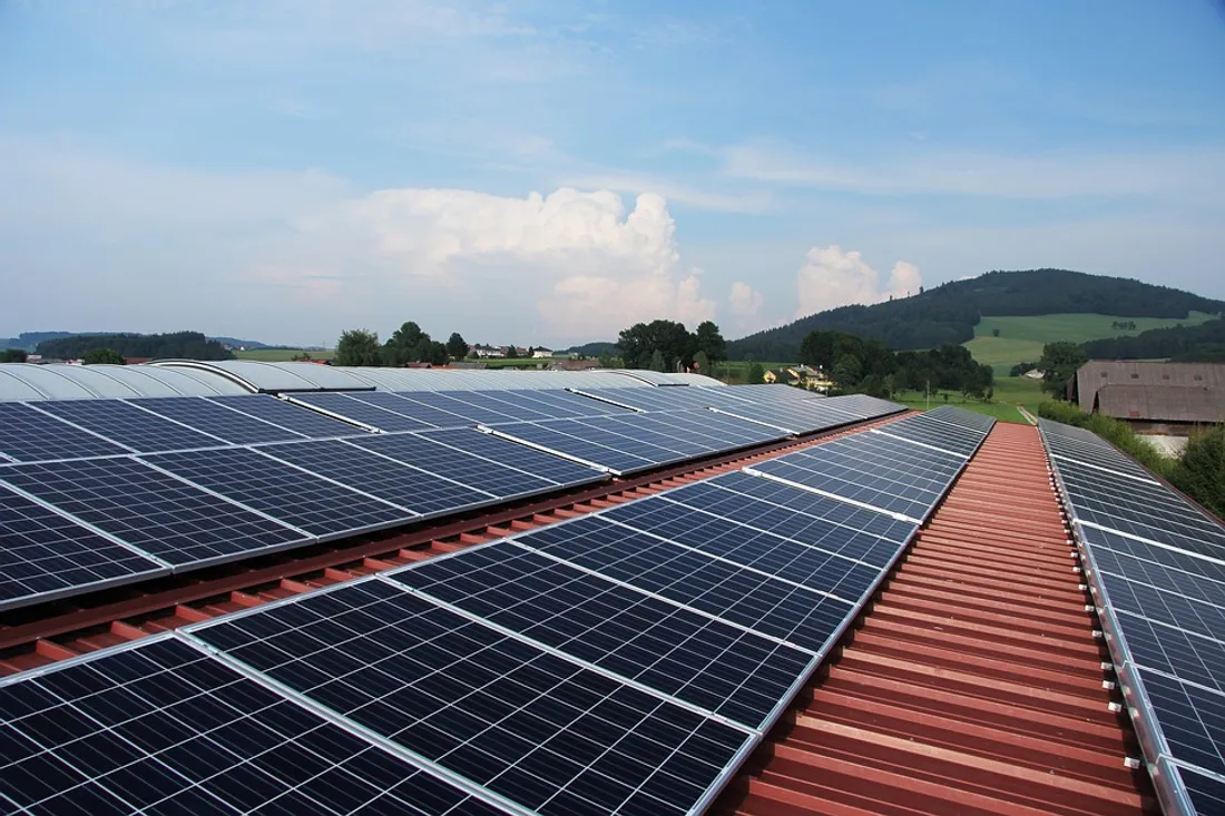découvrez les coulisses des syndicats du secteur solaire : enjeux, stratégies et opportunités pour les professionnels du domaine. plongez dans les secrets des alliances qui façonnent l'avenir de l'énergie renouvelable.