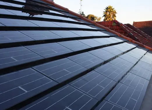 découvrez brival, votre expert en solutions photovoltaïques fiables et durables. maximisez votre production d'énergie solaire grâce à des technologies de pointe et un service client exceptionnel.