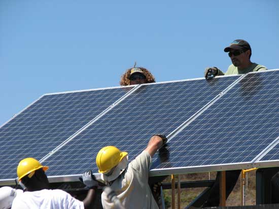 obtenez votre devis personnalisé pour l'installation de panneaux solaires. profitez des énergies renouvelables et réduisez votre facture d'électricité grâce à une solution adaptée à vos besoins. contactez-nous dès aujourd'hui pour une estimation gratuite.