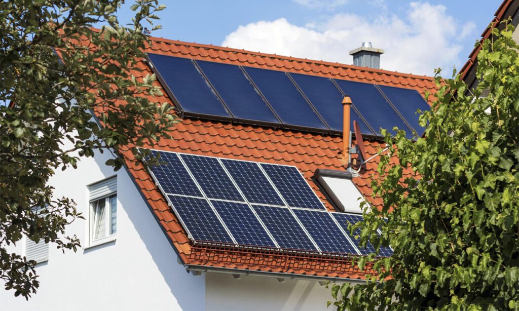obtenez votre devis photovoltaïque personnalisé et découvrez comment réduire vos factures d'électricité tout en contribuant à la transition énergétique. comparez les offres et trouvez la solution idéale pour votre projet solaire.