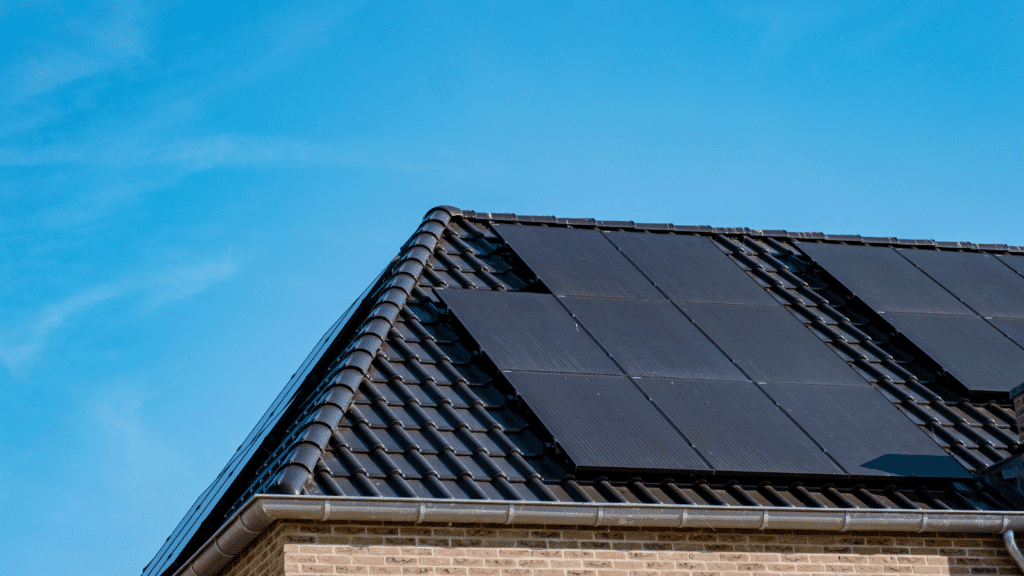 découvrez comment installer des panneaux solaires sur votre maison de 100m² pour réduire votre facture d'énergie et contribuer à la protection de l'environnement. obtenez des conseils pratiques et des informations sur les avantages des énergies renouvelables.