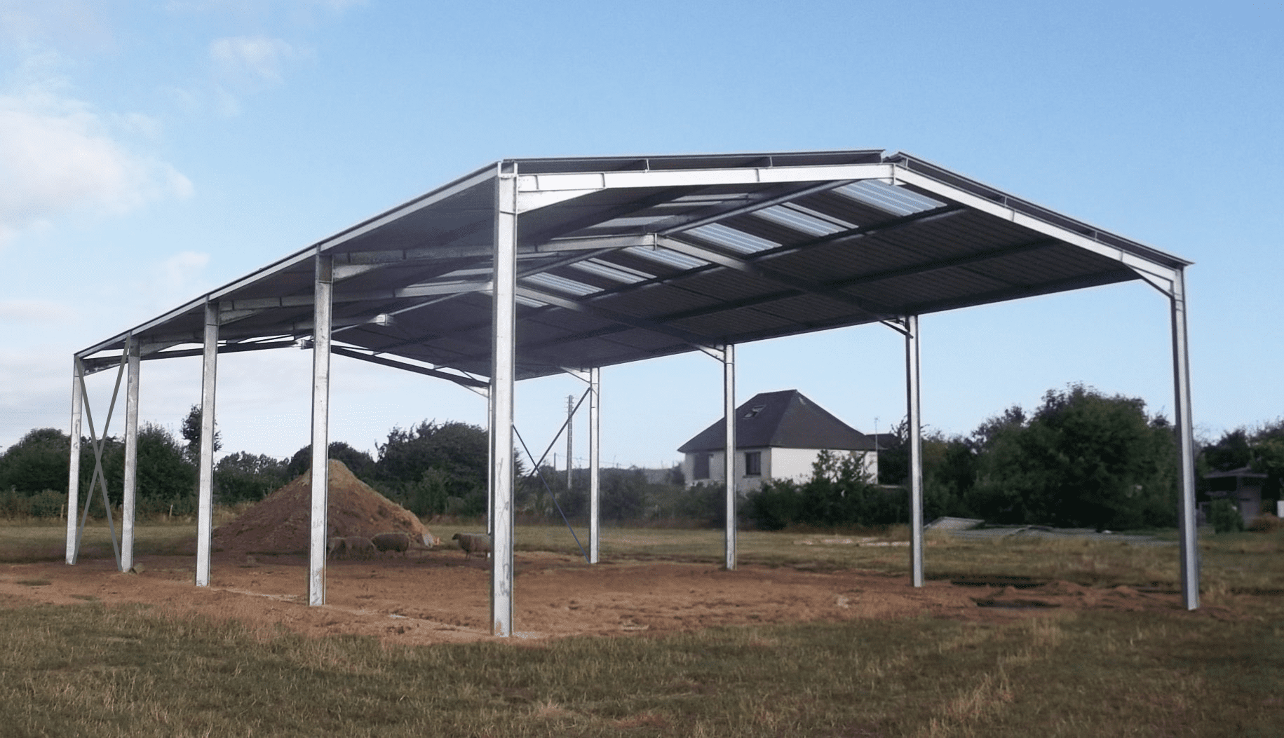 obtenez votre devis gratuit pour la construction de bâtiments agricoles sur mesure. découvrez nos solutions adaptées à vos besoins et bénéficiez d'un accompagnement professionnel tout au long de votre projet.