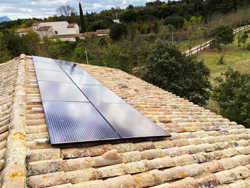obtenez votre devis gratuit pour l'installation de panneaux photovoltaïques. profitez d'une énergie renouvelable et réduisez vos factures d'électricité tout en contribuant à la protection de l'environnement. contactez-nous dès aujourd'hui pour une analyse personnalisée de votre projet.