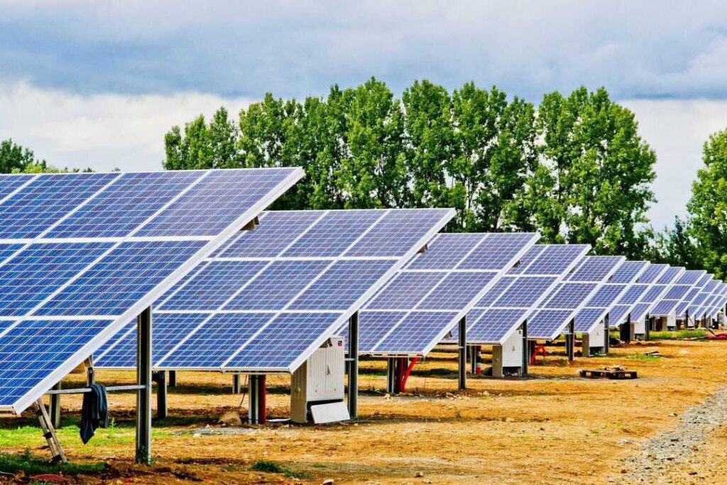 obtenez votre devis pour des panneaux photovoltaïques personnalisé et gratuit. profitez de l'énergie solaire pour réduire votre facture d'électricité tout en participant à la transition énergétique. contactez-nous dès aujourd'hui pour découvrir les meilleures offres adaptées à vos besoins.