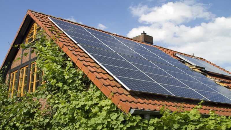 obtenez votre devis pour des panneaux solaires personnalisés. découvrez les meilleures options pour réduire votre facture d'énergie et contribuer à la protection de l'environnement avec nos solutions solaires adaptées à vos besoins.