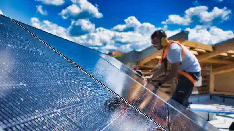 obtenez votre devis photovoltaïque gratuit en quelques clics et profitez de l'énergie solaire pour réduire votre facture d'électricité. analysez vos besoins et comparez les meilleures offres du marché.