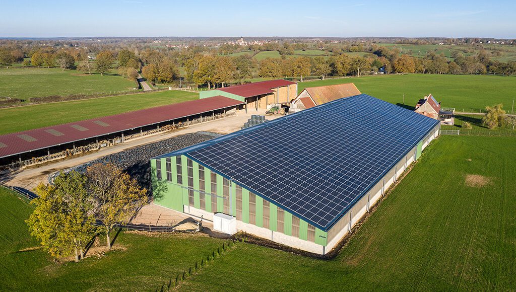 découvrez les avantages des hangars photovoltaïques, une solution innovante pour allier production d'énergie solaire et optimisation de votre espace. maximisez votre efficacité énergétique tout en réduisant votre empreinte carbone grâce à ces structures durables et fonctionnelles.