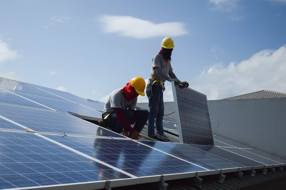 découvrez comment maximiser votre autoconsommation solaire grâce à des solutions innovantes et des conseils pratiques. optimisez l'utilisation de l'énergie produite par vos panneaux solaires pour réduire vos factures d'électricité et contribuer à un avenir durable.