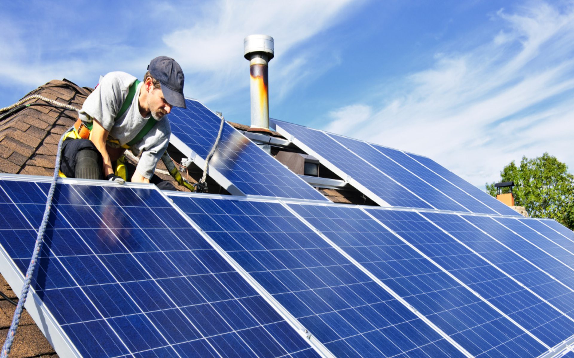 découvrez comment optimiser vos panneaux photovoltaïques pour maximiser leur rendement et réduire vos factures d'énergie. apprenez des astuces pratiques et des conseils d'experts pour tirer le meilleur parti de votre installation solaire.
