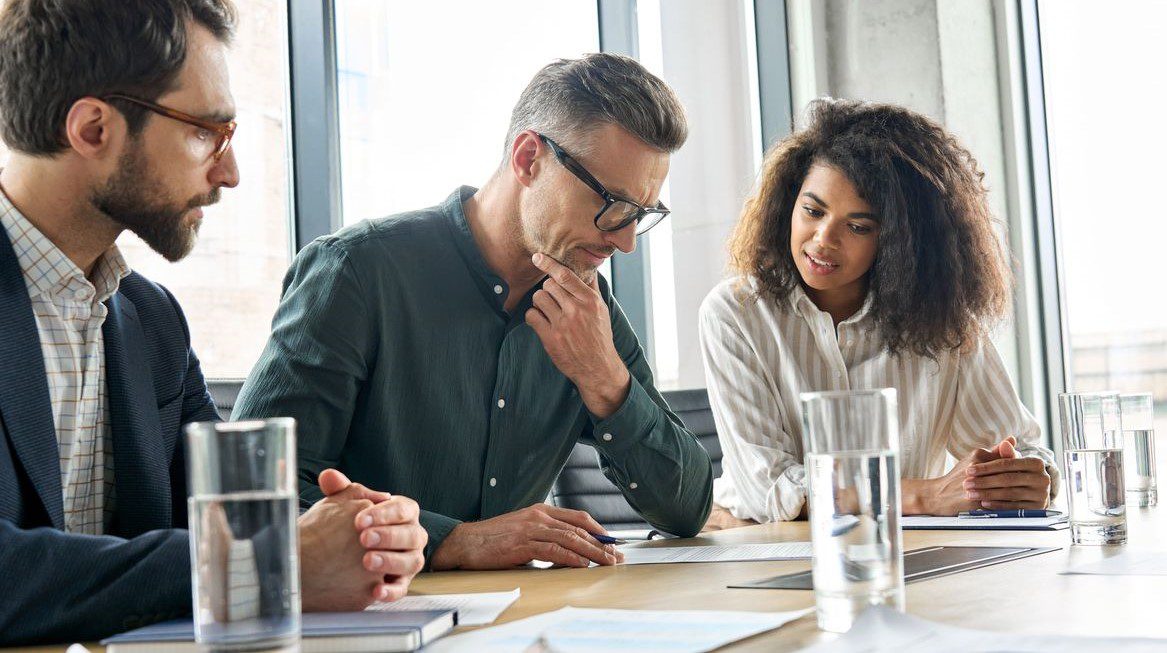 découvrez comment optimiser votre stratégie commerciale pour maximiser vos ventes et améliorer la satisfaction client. apprenez des techniques efficaces et des conseils pratiques pour affiner votre approche et atteindre vos objectifs commerciaux.