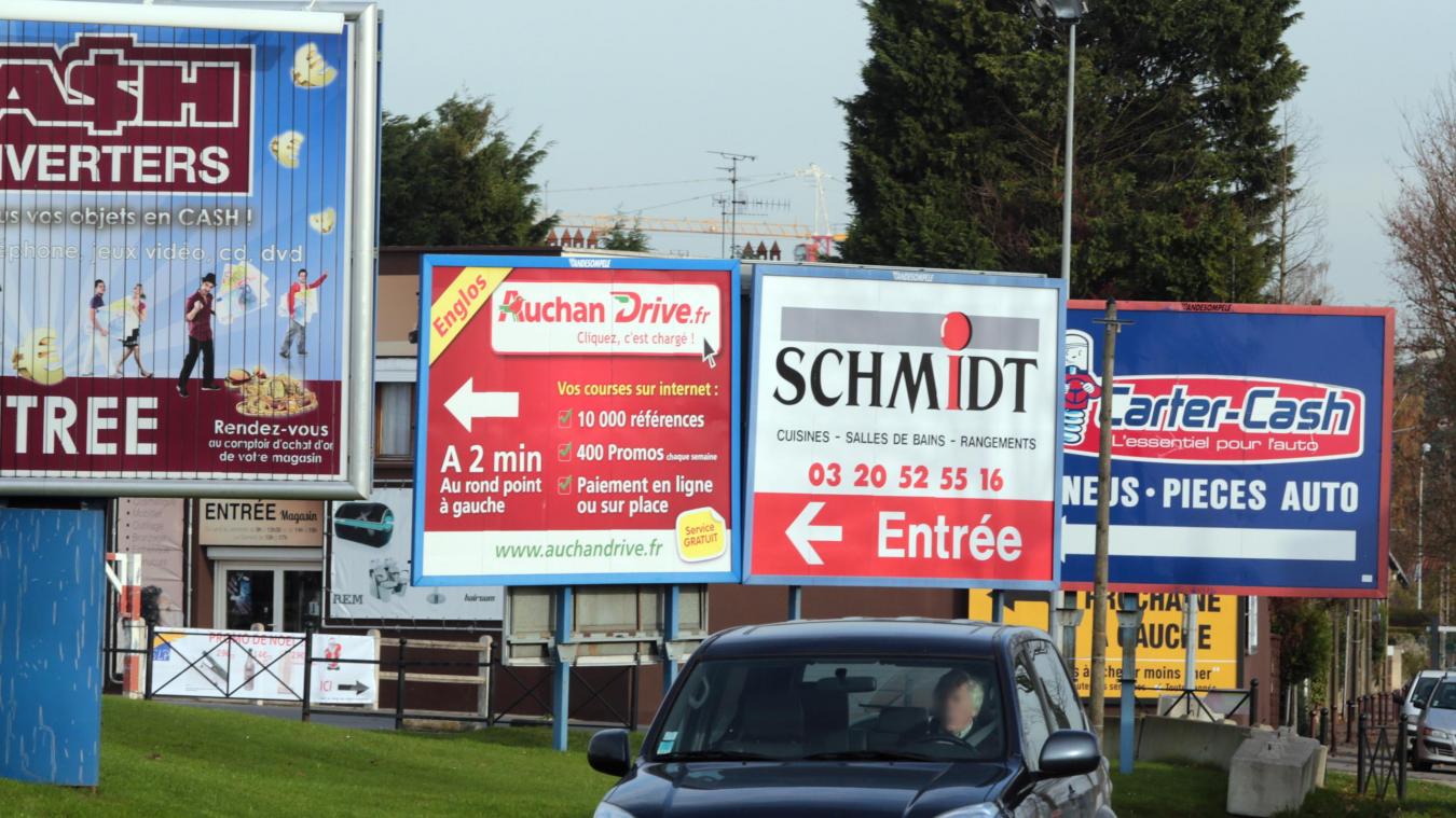 découvrez les impacts de la pollution visuelle sur notre environnement et notre santé. apprenez à identifier et à réduire la pollution liée aux publicités, aux enseignes lumineuses et à l'urbanisme excessif pour un cadre de vie plus harmonieux.