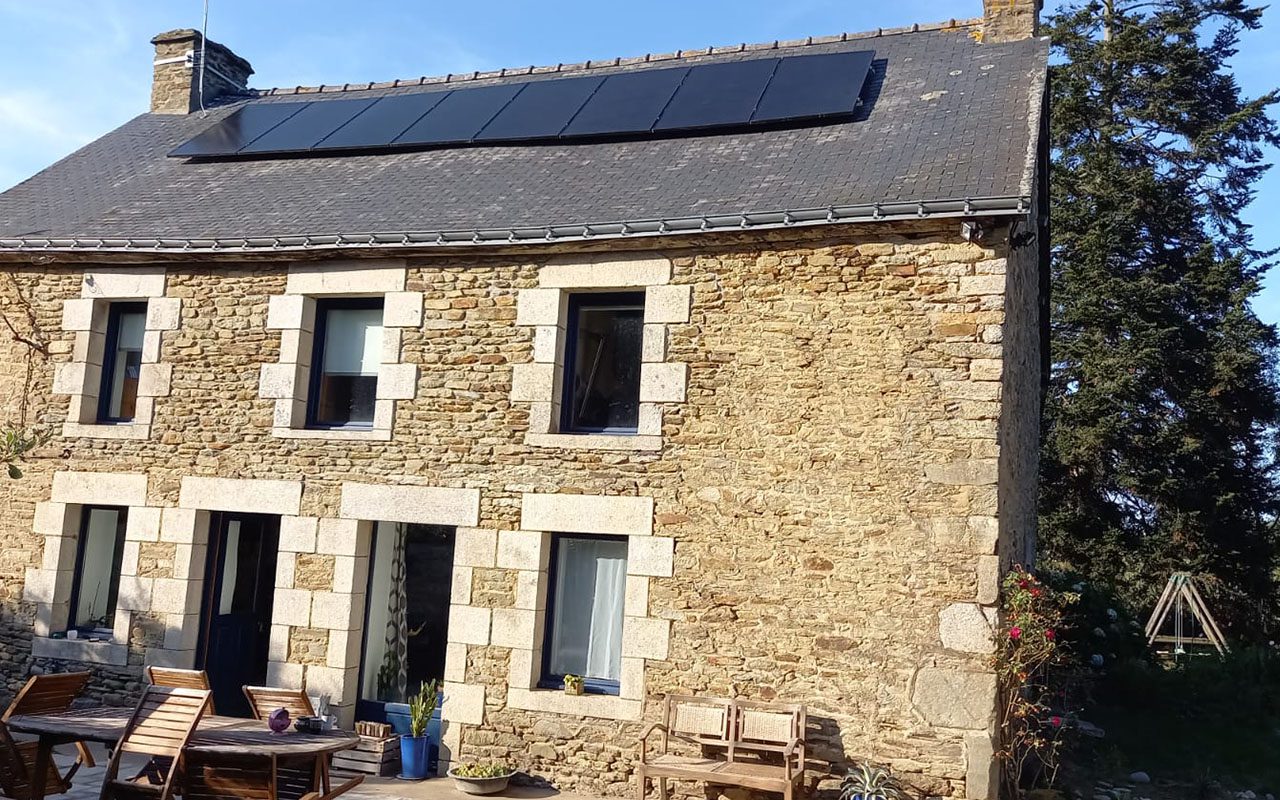 découvrez nos solutions solaires en normandie, adaptées à vos besoins énergétiques. profitez d'une énergie renouvelable, économique et respectueuse de l'environnement grâce à nos panneaux solaires de qualité. transformez votre consommation d'électricité et contribuez à la transition énergétique dès aujourd'hui.