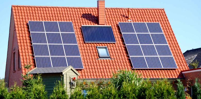 découvrez les avantages de l'énergie solaire écologique, une solution durable qui réduit votre empreinte carbone tout en offrant des économies sur vos factures d'énergie. explorez comment cette source d'énergie renouvelable contribue à la protection de l'environnement et à un avenir plus vert.