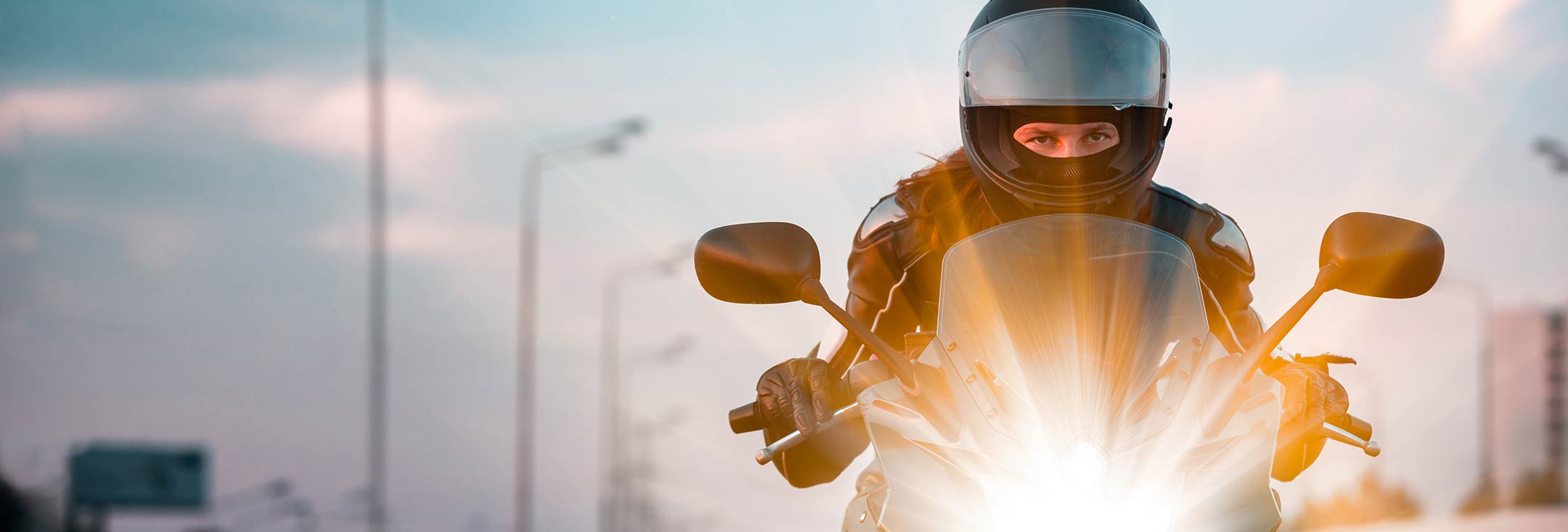 obtenez rapidement un devis gratuit pour votre assurance moto et comparez les meilleures offres du marché. protégez votre véhicule tout en maîtrisant votre budget, grâce à une solution sur mesure adaptée à vos besoins. demandez votre devis dès maintenant!