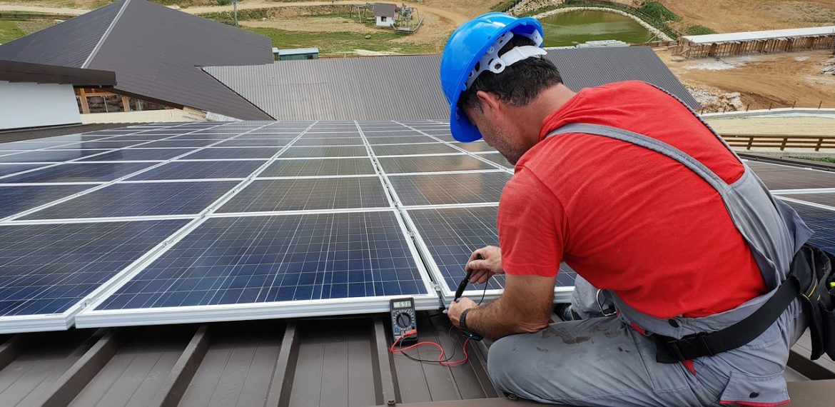 découvrez les aides et subventions disponibles pour l'installation de panneaux solaires en france. maximisez votre investissement dans l'énergie renouvelable grâce à des programmes d'aide financière adaptés.
