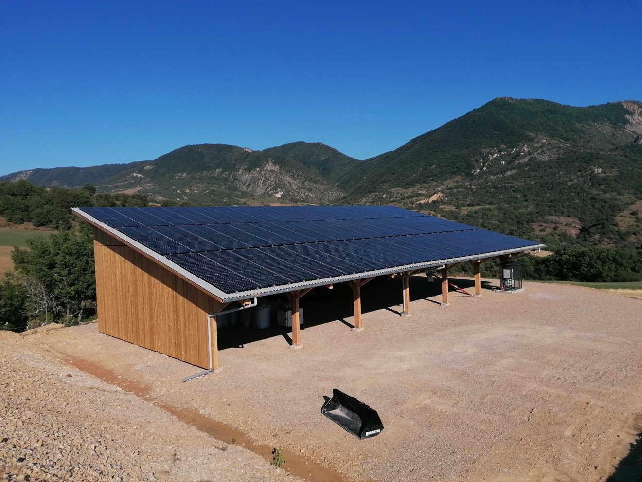 découvrez comment bénéficier d'un bâtiment photovoltaïque gratuit pour votre projet. profitez de l'énergie solaire sans coût d'installation et réduisez vos factures d'électricité tout en contribuant à la protection de l'environnement.