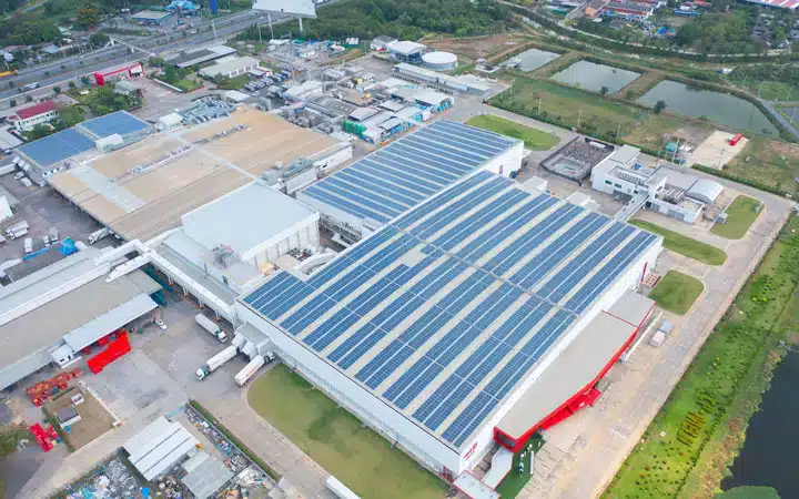 découvrez comment bénéficier d'un bâtiment photovoltaïque gratuit, une solution innovante pour produire votre propre énergie renouvelable tout en réduisant vos factures d'électricité. informez-vous sur les avantages et les étapes pour en profiter dès maintenant.