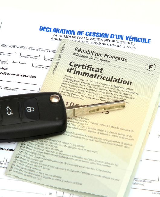 obtenez votre devis d'assurance gratuit en ligne en quelques clics. comparez les meilleures offres et trouvez la couverture qui vous convient le mieux, sans engagement et en toute simplicité.